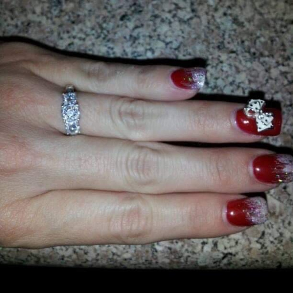 Diamond 3-stone engagement ring + diamond band set in White gold